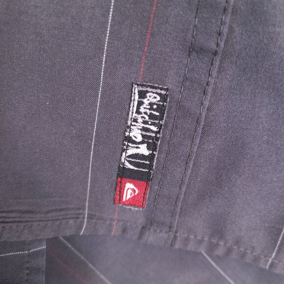 Quiksilver Shirt Mens Small Gray Striped Button Down Long Sleeve - Picture 8 of 16